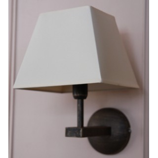 Wall lamp