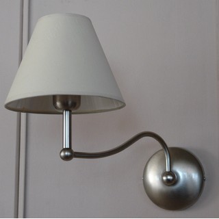 Wall lamp